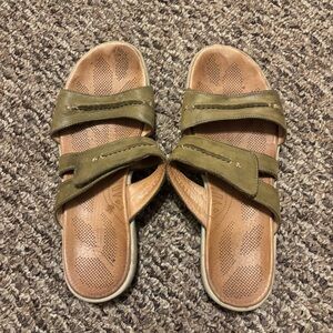 Acorn Khaki Slide Sandals